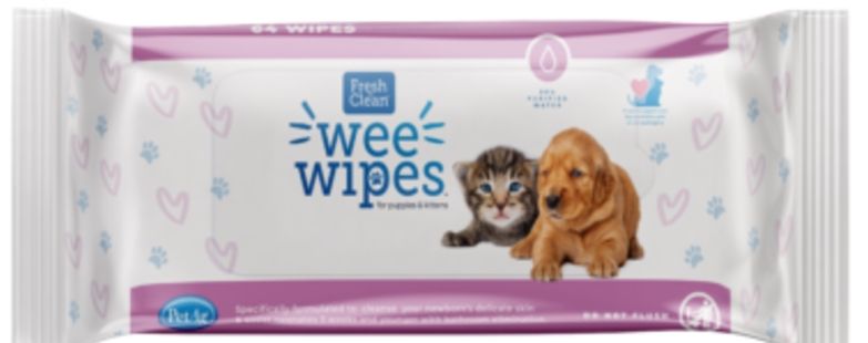 Fresh n Clean Wee Wipes for Puppies and Kittens image 0